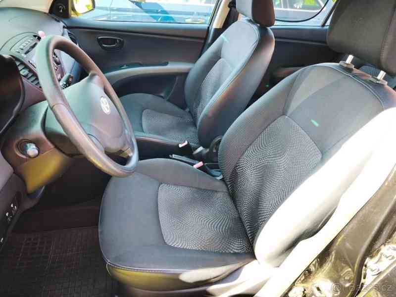 Hyundai i10 1,1   51kW 2011 - foto 7