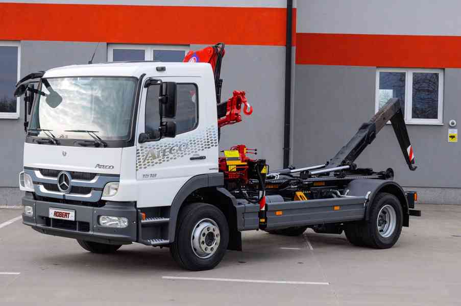 MERCEDES ATEGO 1518 HÁKOVÝ NOSIČ KONTEJNERŮ + HYDR. RUKA EU5 - foto 93