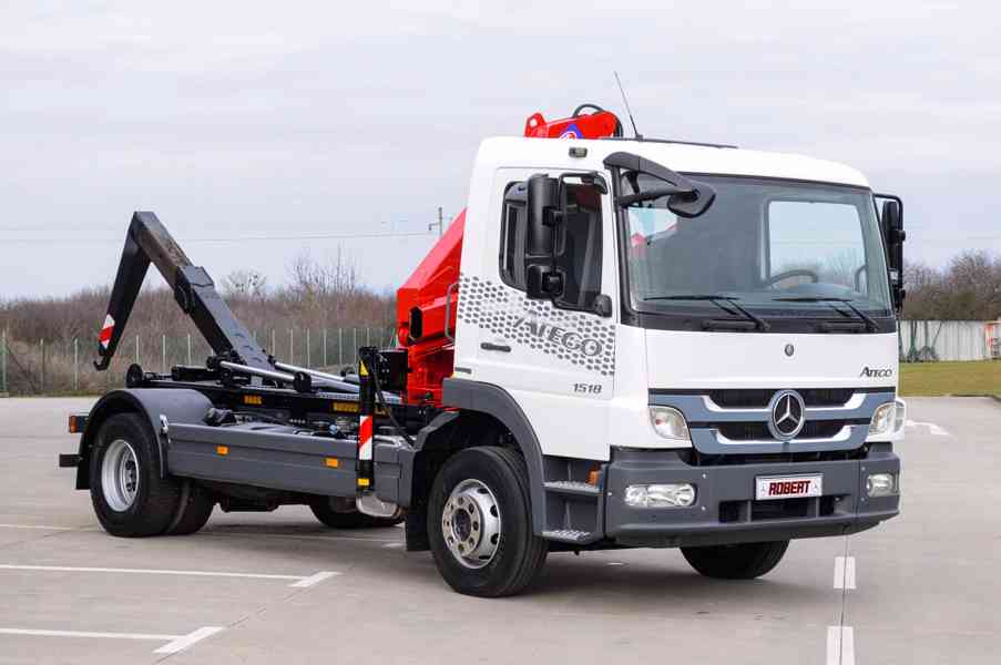 MERCEDES ATEGO 1518 HÁKOVÝ NOSIČ KONTEJNERŮ + HYDR. RUKA EU5 - foto 94