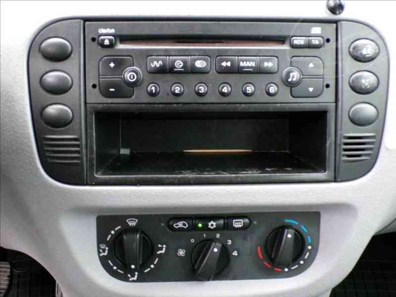 Citroën C3 1,4 HDi KLIMATIZACE - foto 7