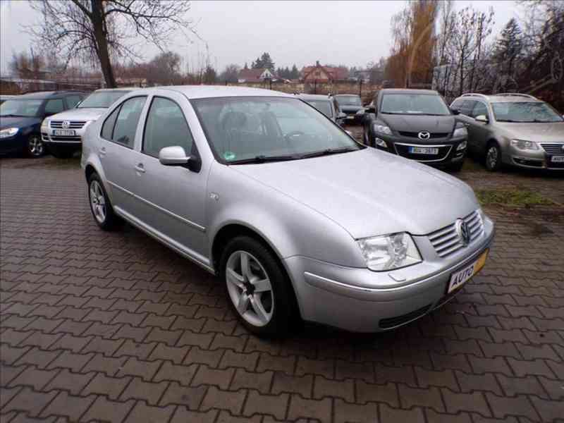 Volkswagen Bora 2,0 i AUTOMAT - foto 1