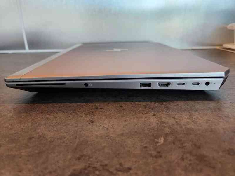 Prodám laptop HP Zbook 15 G5 - foto 7