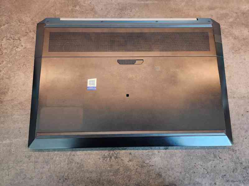 Prodám laptop HP Zbook 15 G5 - foto 9