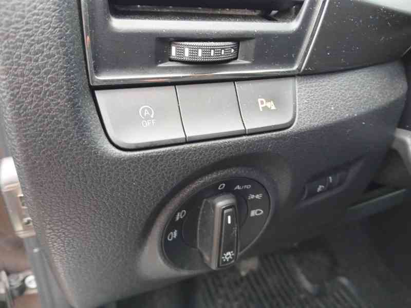 ŠKODA Fabia Combi Style 1,0 TSI 81 kW - foto 18