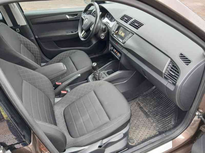 ŠKODA Fabia Combi Style 1,0 TSI 81 kW - foto 15