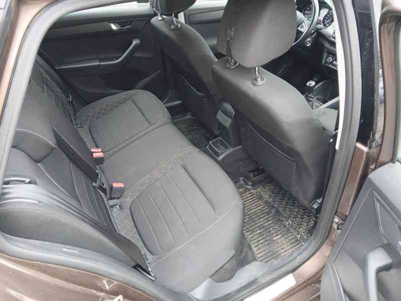 ŠKODA Fabia Combi Style 1,0 TSI 81 kW - foto 14