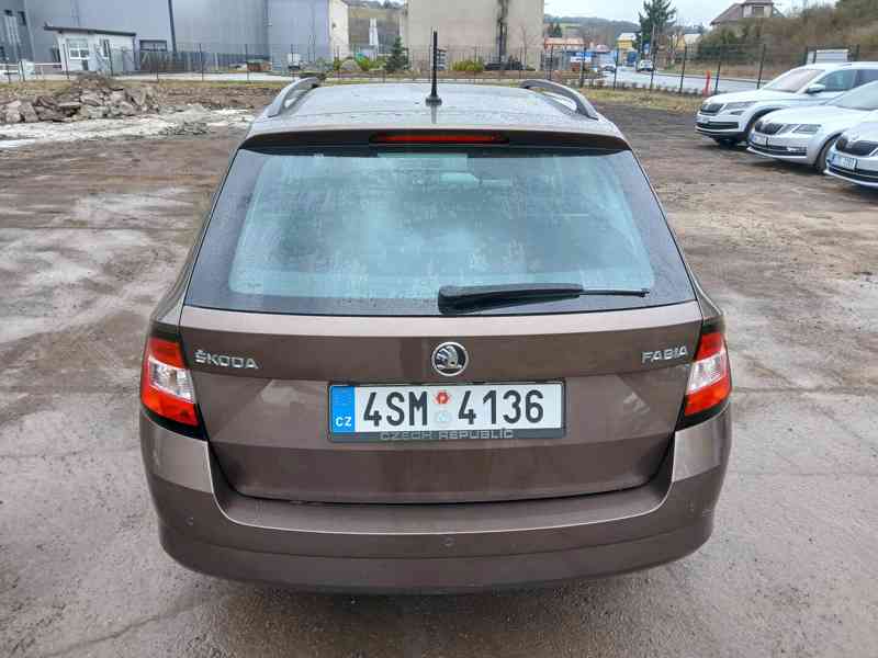 ŠKODA Fabia Combi Style 1,0 TSI 81 kW - foto 4