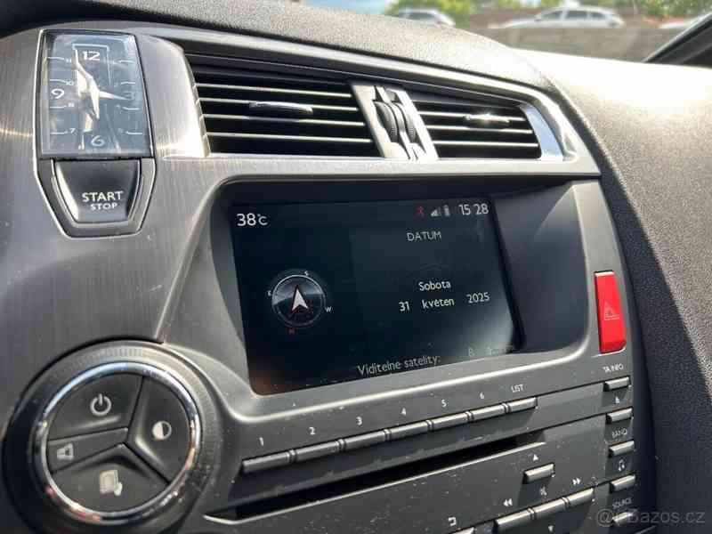 Citroën DS5 2,0   HDi - foto 12
