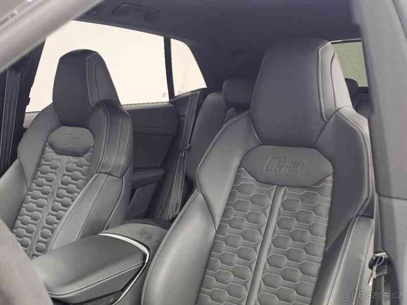 Audi RS Q8 - foto 10