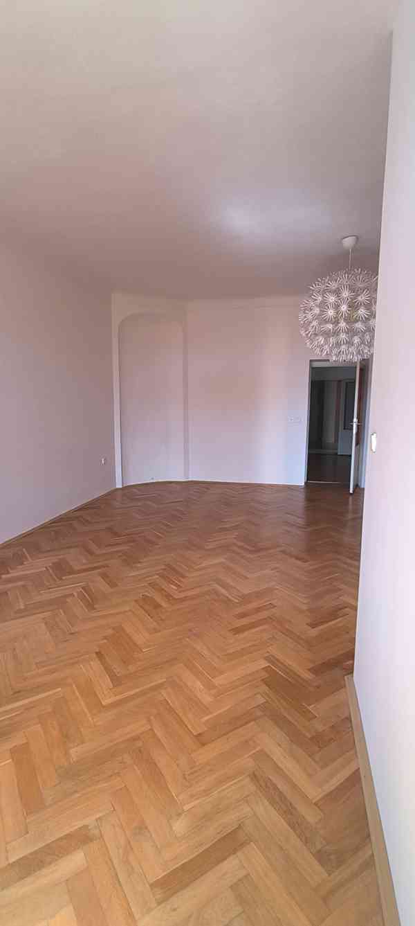 Pronájem bytu Dolní náměstí Olomouc - foto 15