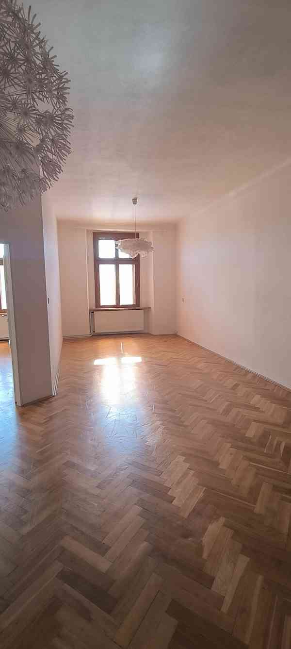 Pronájem bytu Dolní náměstí Olomouc - foto 10