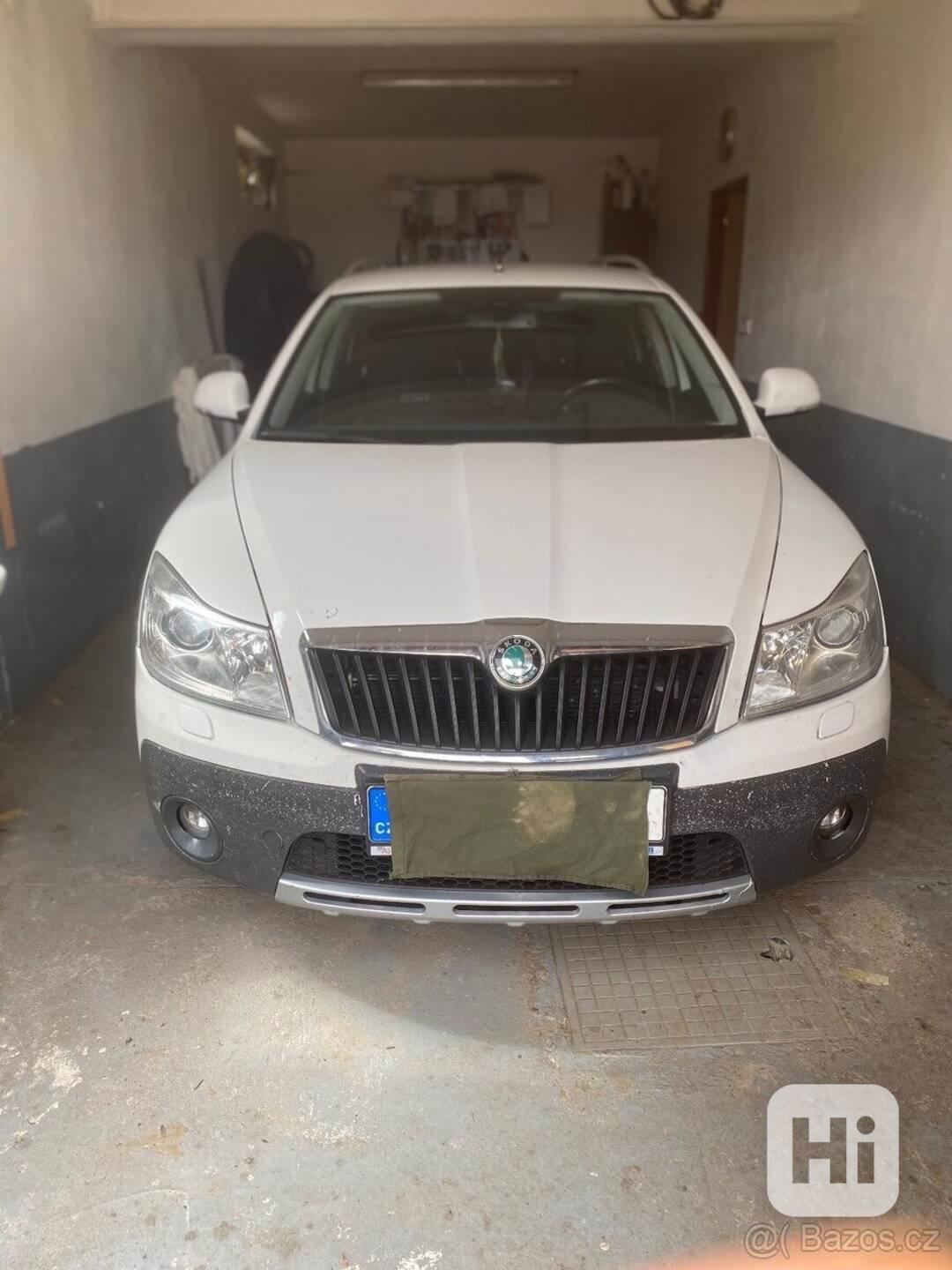 Škoda Octavia scout - foto 1