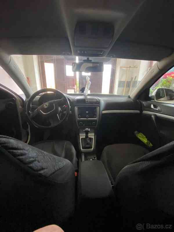 Škoda Octavia scout - foto 9