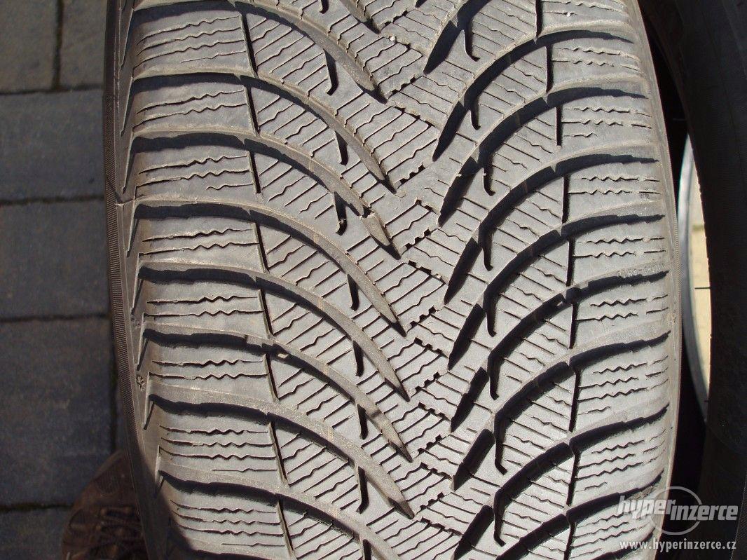 Pneu 225/55R17 - bazar - Hyperinzerce.cz