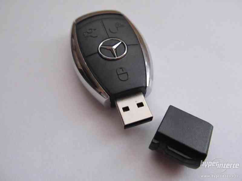 USB flash Mercedes-Benz - 16 GB (okamžité odeslání) - foto 3