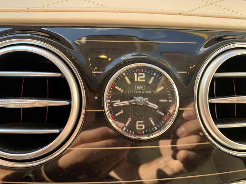 Mercedes-Benz MAYBACH 560 4-Matic - foto 12