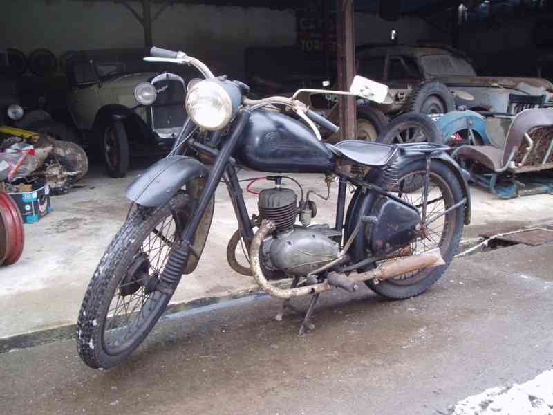 Burza historických vozidel a dílů již 1.11.2025 - foto 2