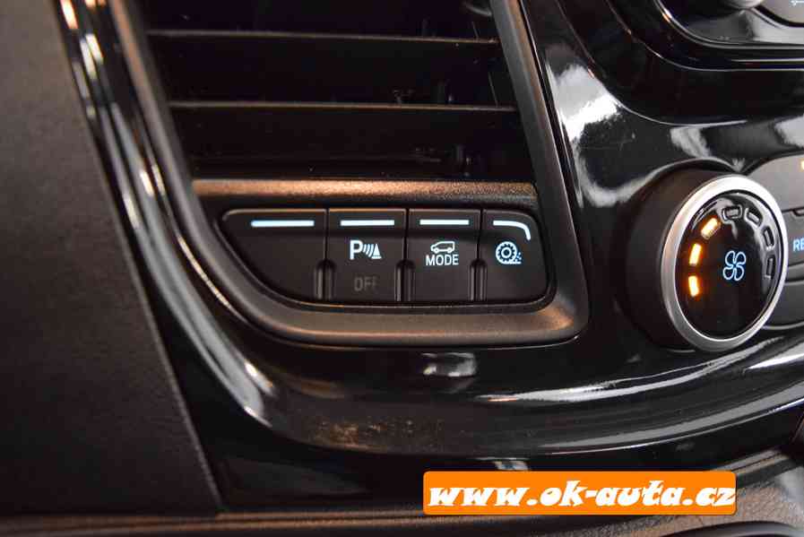 Ford Transit 2.0 TDCI TRAIL minibus 9 MÍST 6 x DVEŘE 2022 - foto 23