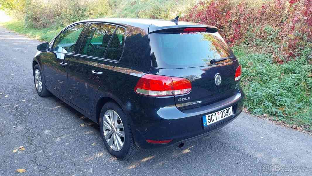 Volkswagen Golf 1,6 TDI 77 kW DPF Trendline  Golf 1,6 tdi ST - foto 9