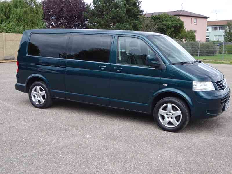 VW Caravelle 2.5 TDI 4x4 r.v.2008 serviska DPH (128 KW) - foto 2