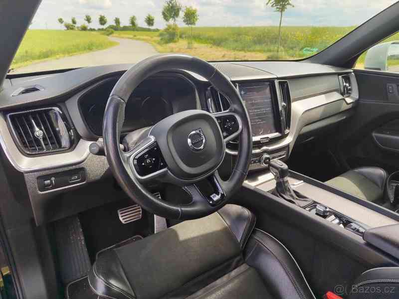 Volvo XC60 2,0 D5 Rdesign - foto 6