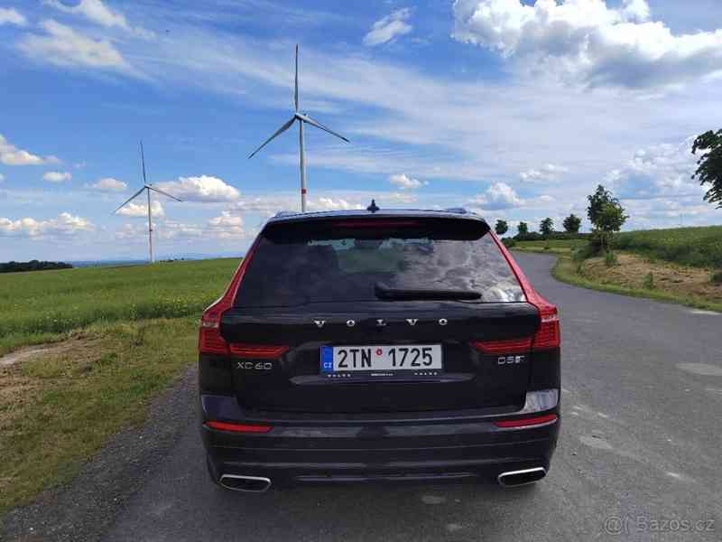 Volvo XC60 2,0 D5 Rdesign - foto 13