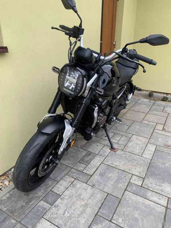VOGE 300 AC - foto 10