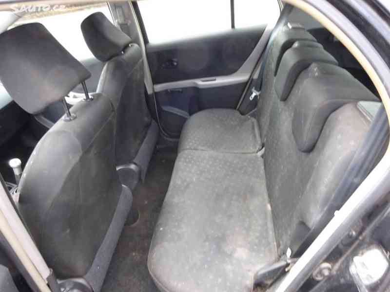 Toyota Yaris 1.3i r.v.2008 (64 kw) stk:6/2027 Koupeno v ČR - foto 13