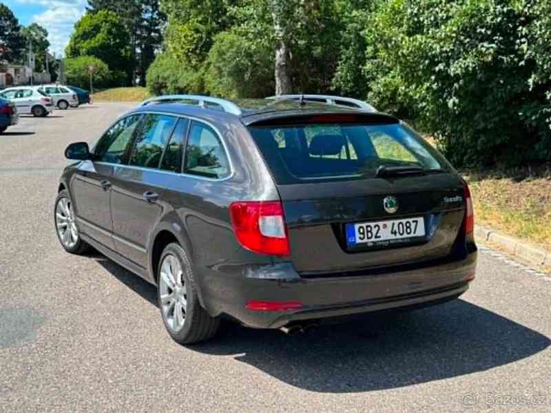Škoda Superb 2,0   TDI - foto 6