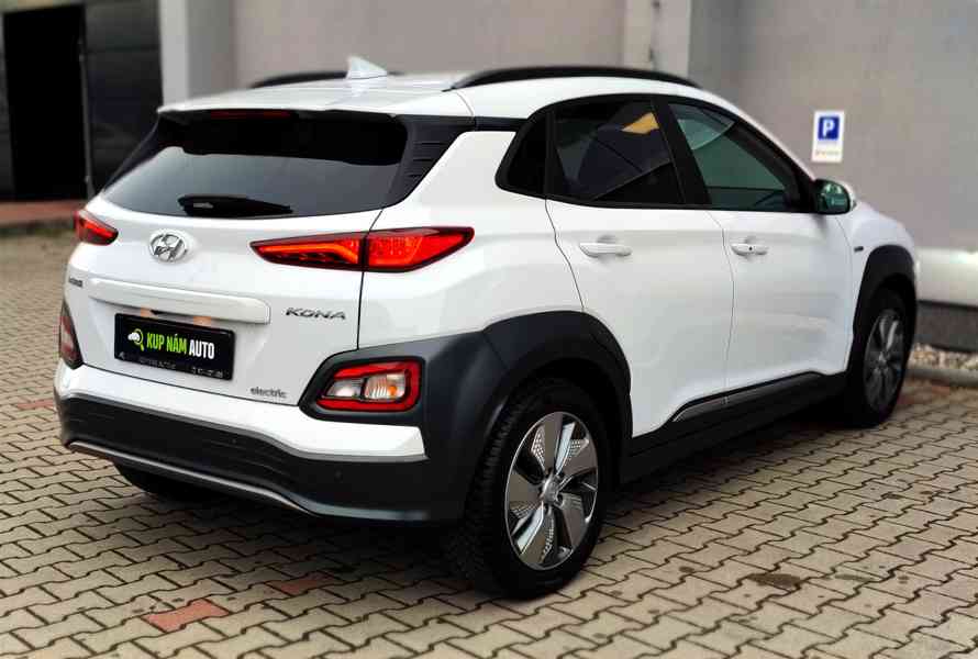 HYUNDAI KONA EV PREMIUM ELECTRIC 150KW 64kWh,2020,ZARUKA,DPH - foto 5