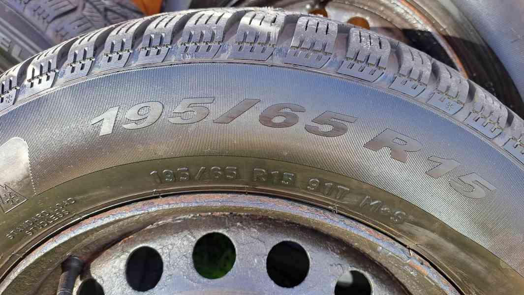 Zimní pneu - 195/65 R15 na Renault Scénic : - foto 3