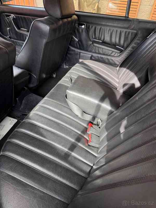 Mercedes-Benz 123 W 123 300D - foto 3