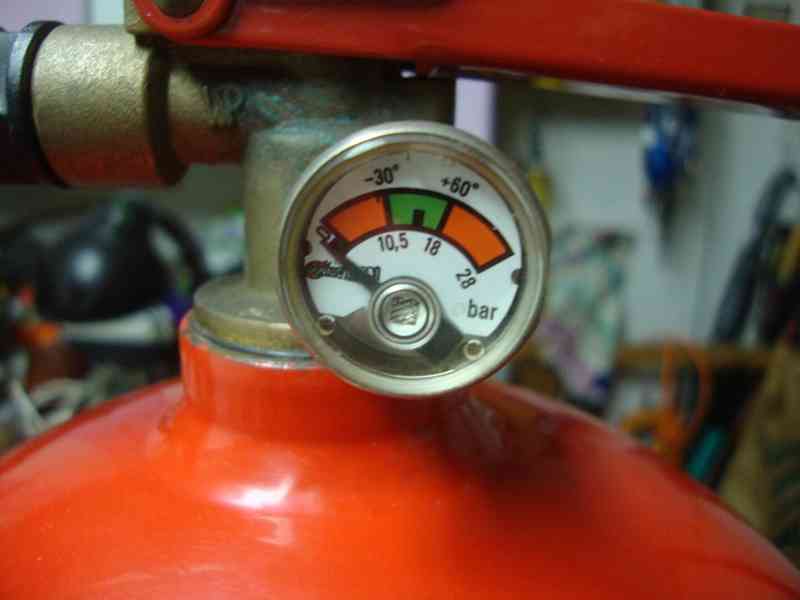 Hasící přístroj hasičák mini bar červený pěkný PC: 2600Kč - foto 3