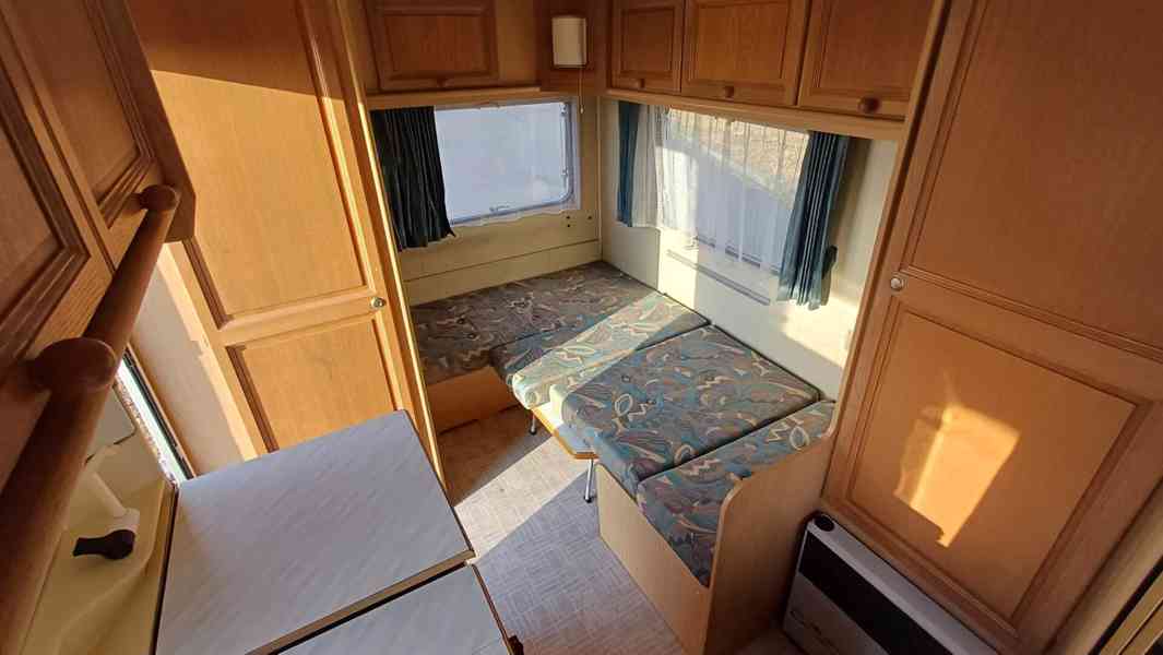 Karavan Chateau Cantara 1000 + toaleta + předstan - foto 12