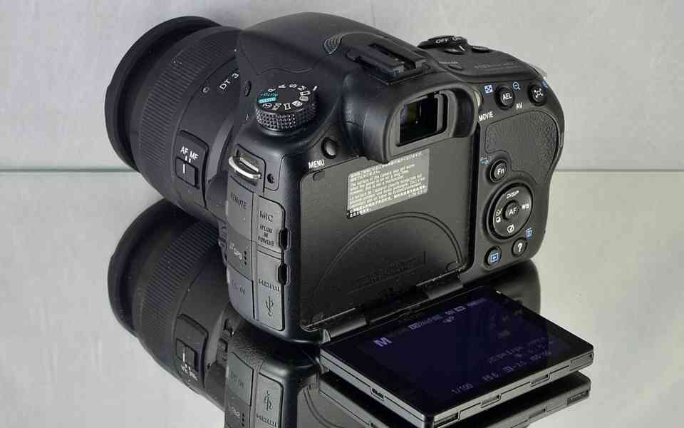 Sony SLT- A65 + 18-55mm *CMOS*Full HDV* 42000 Exp. - foto 7