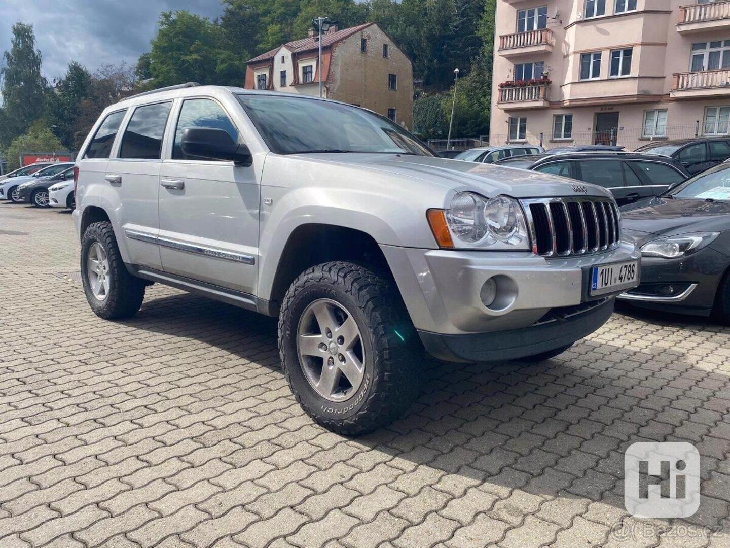 Jeep Ostatní 5,7   Prodam JEEP 5,7 hemi - foto 1