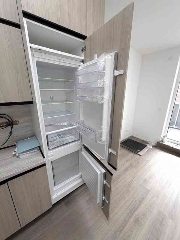 PRONÁJEM BYTU 2+KK S BALKÓNEM, PARKOVACÍM STÁNÍM A SKLEPEM - foto 10