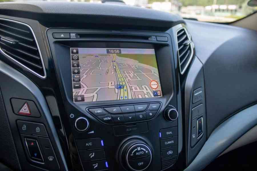 Hyundai i40 1.7 CRDi HP Premium A/T - foto 17