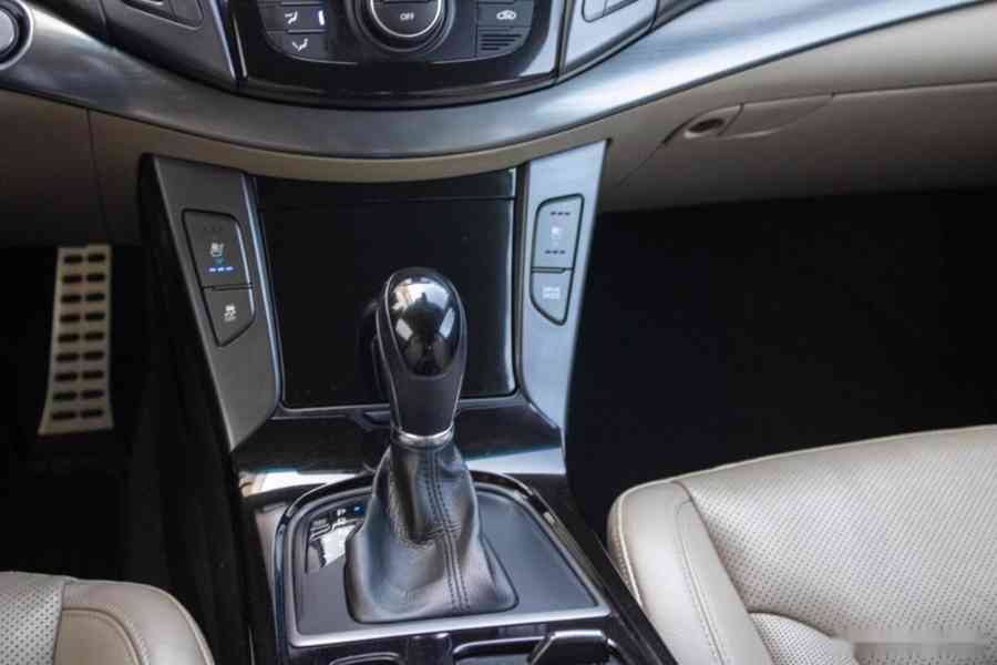 Hyundai i40 1.7 CRDi HP Premium A/T - foto 19