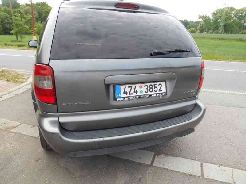 Chrysler Voyager 2,4i 16V LPG Manuál EU 2006 - foto 5