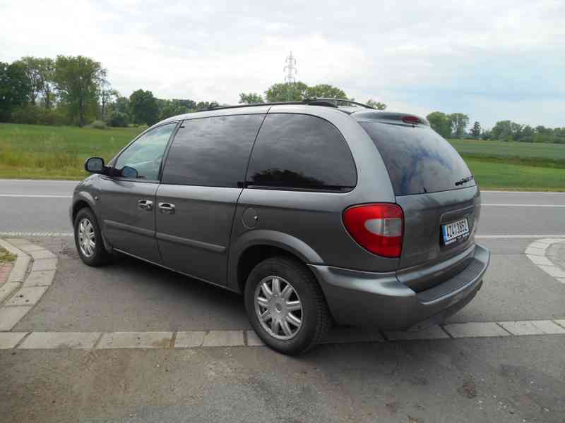 Chrysler Voyager 2,4i 16V LPG Manuál EU 2006 - foto 3