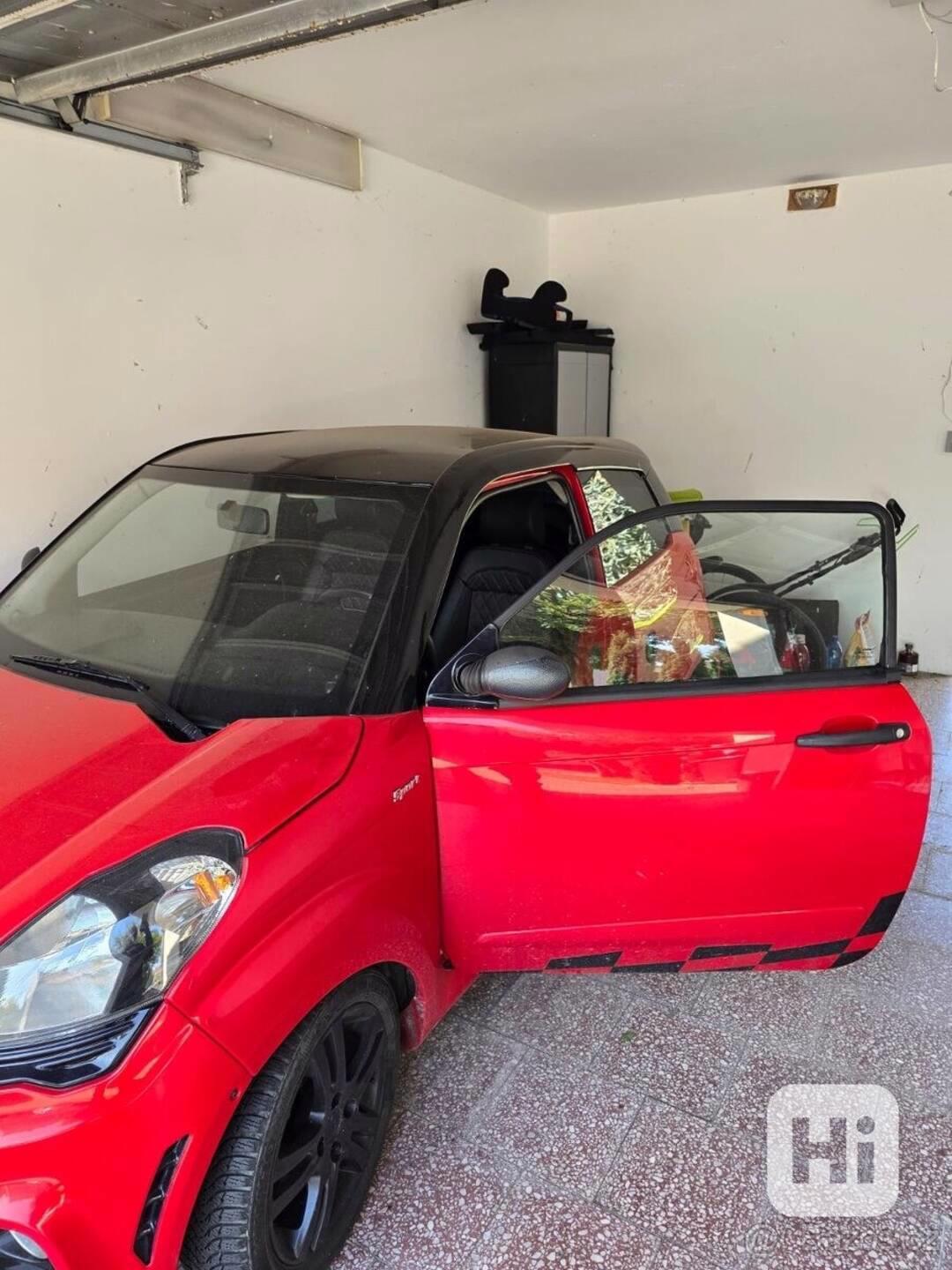 Ligier JS 50 L - foto 1