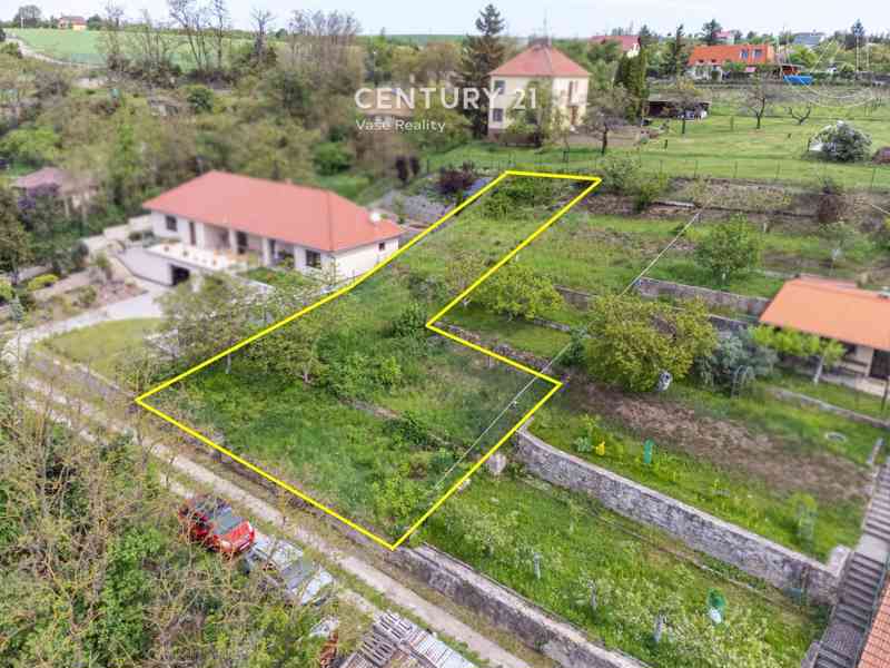 Prodej stavebního pozemku - Znojmo, Leska Dolní - 916 m2 - foto 2