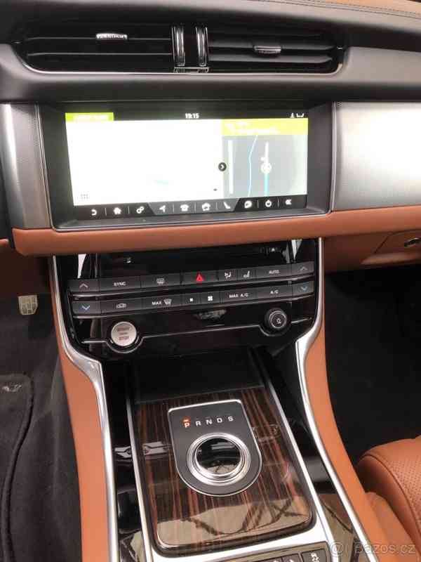 Jaguar XF, 3.0d, 221kw, nafta, 12/2016  - foto 11