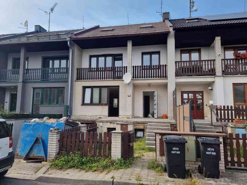Prodej rodinného domu 172 m², pozemek 216 m², Nový Bor - foto 3