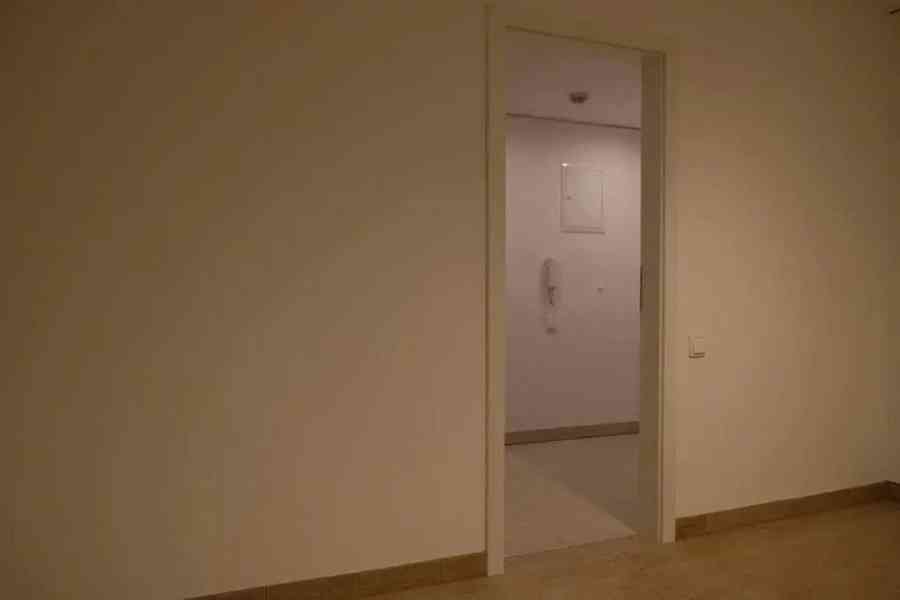 Pronájem bytu 1+kk 35 m² - foto 4