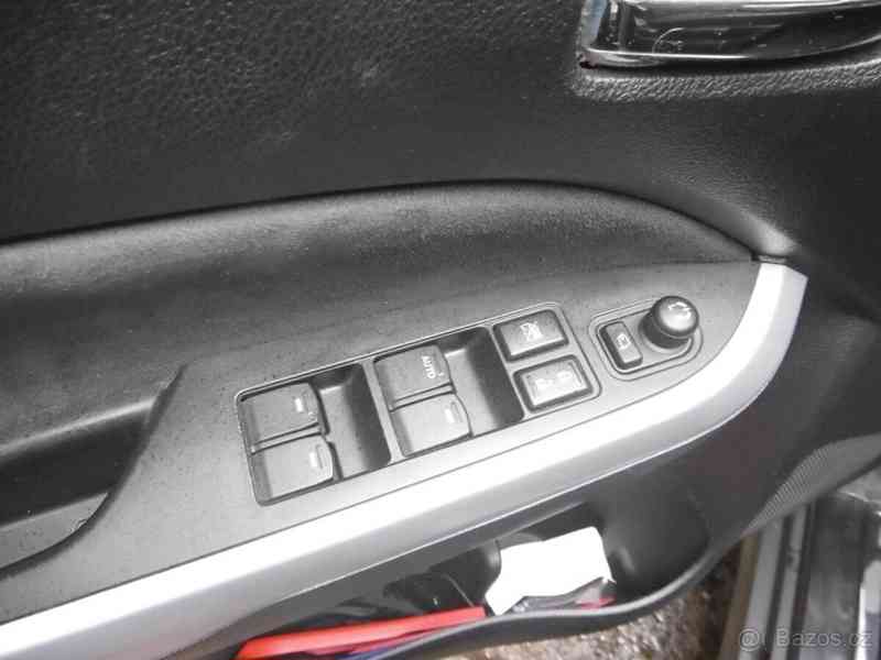 Suzuki Vitara 1,6   DDis Elegance - foto 8