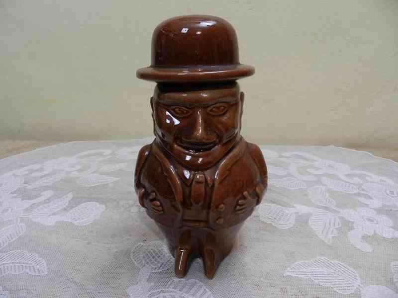 Hezký figurální Džbán Džbánek s víčkem glazovaná keramika - foto 1