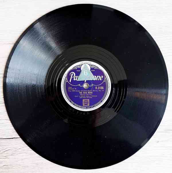 9 starožitných šelakových gramodesek americký jazz, swing   - foto 8