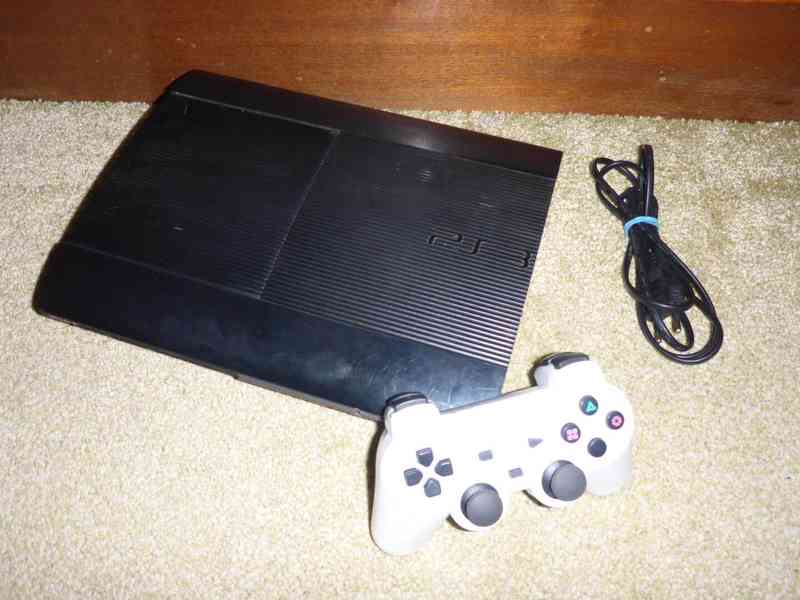 PlayStation 3 600GB paměť  - foto 3
